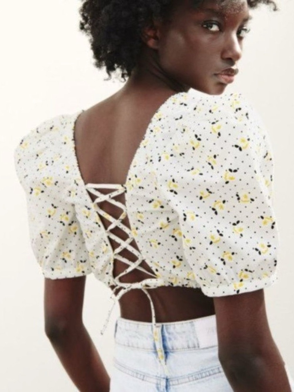 NWT Zara White Puff-Sleeve Lace-Up Crop Top with Yellow Floral Print